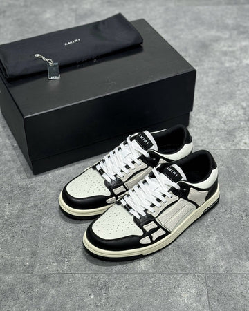AMR Sneakers