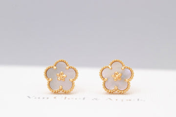 VCA Earrings