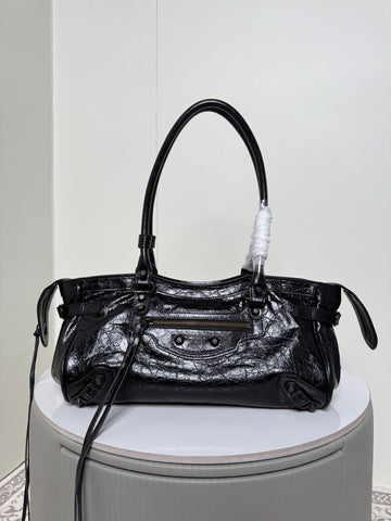 BLCG WOMEN'S LE CITY BAG EAST-WEST IN BLACK 40