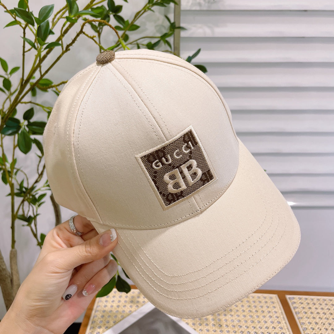 BASEBALL HAT IN BEIGE CREAM JACQUARD FABRIC 219951