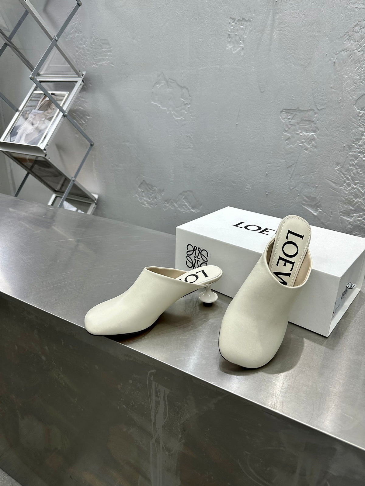 LW TOY MULE 55 WHITE CALFSKIN