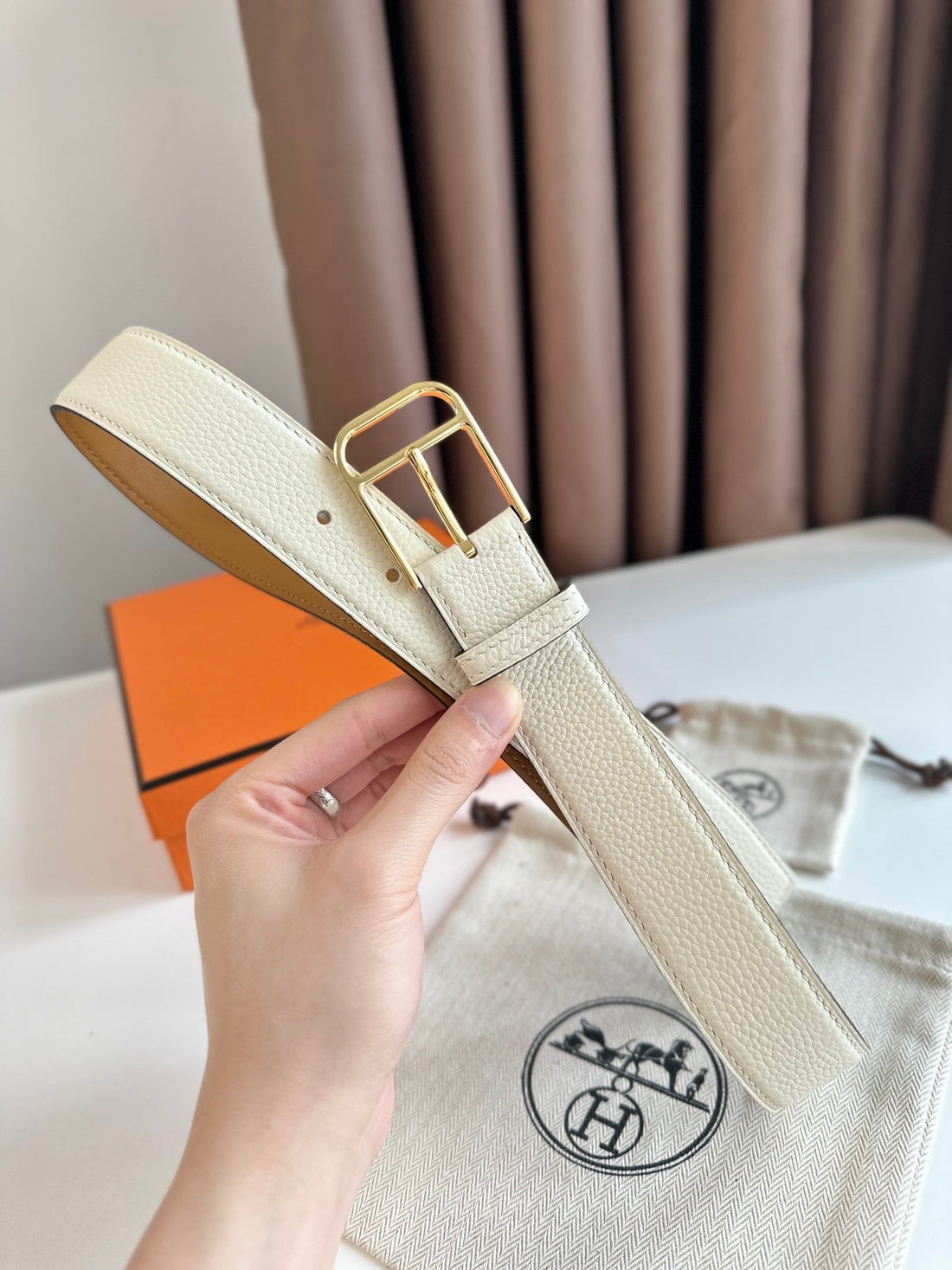 HM ROMAIN 35MM BELT WHITE CREAM LEATHER GOLD HARDWARE