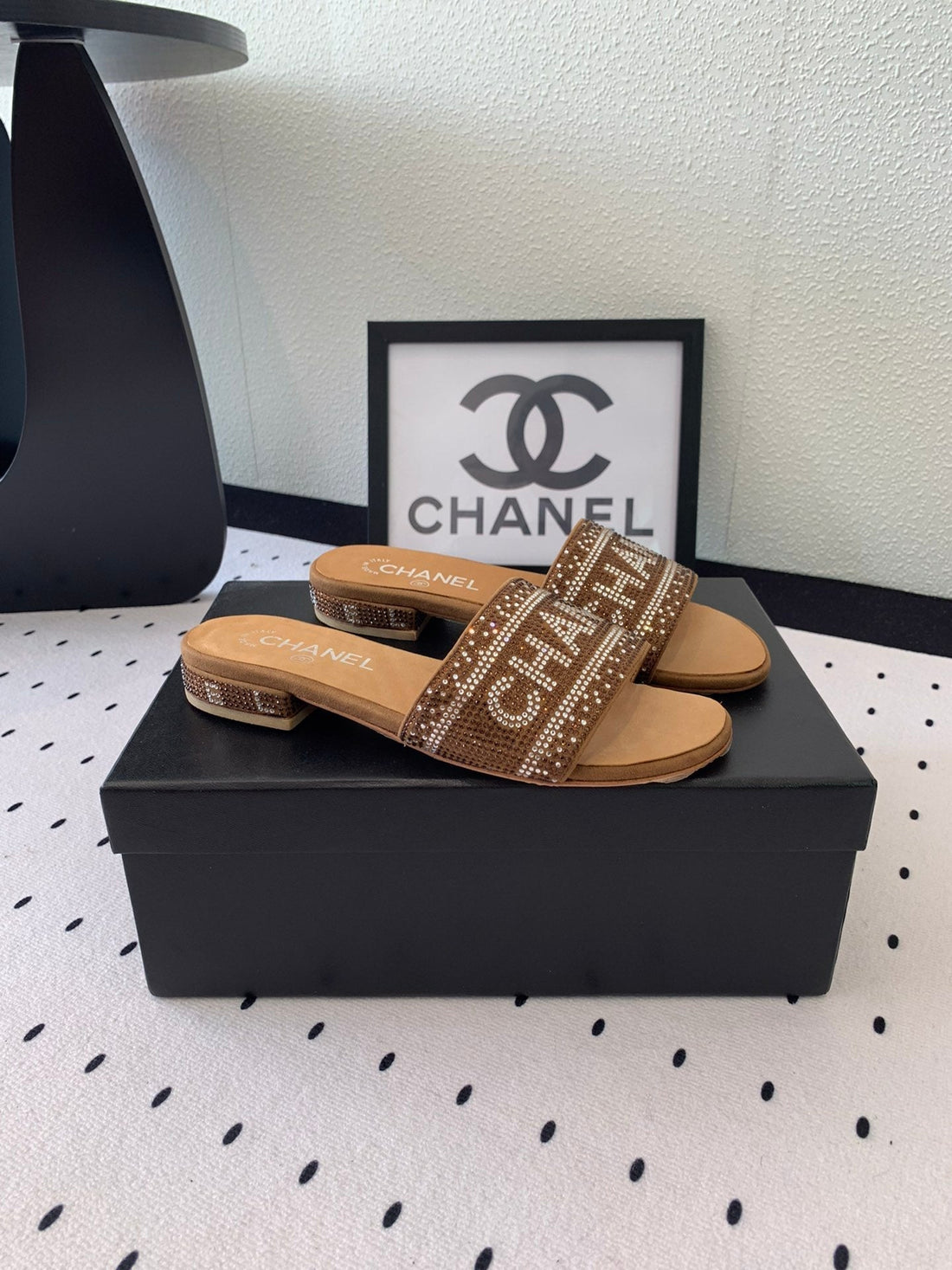 CC RHINESTONE LETTER SLIPPERS CINNAMON BROWN LAMBSKIN