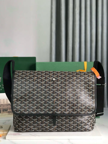 GOY Messenger Bag 35x26x7.5cm