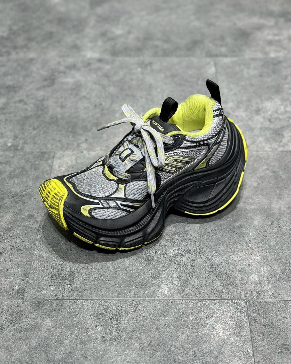 BLCG Sneaker