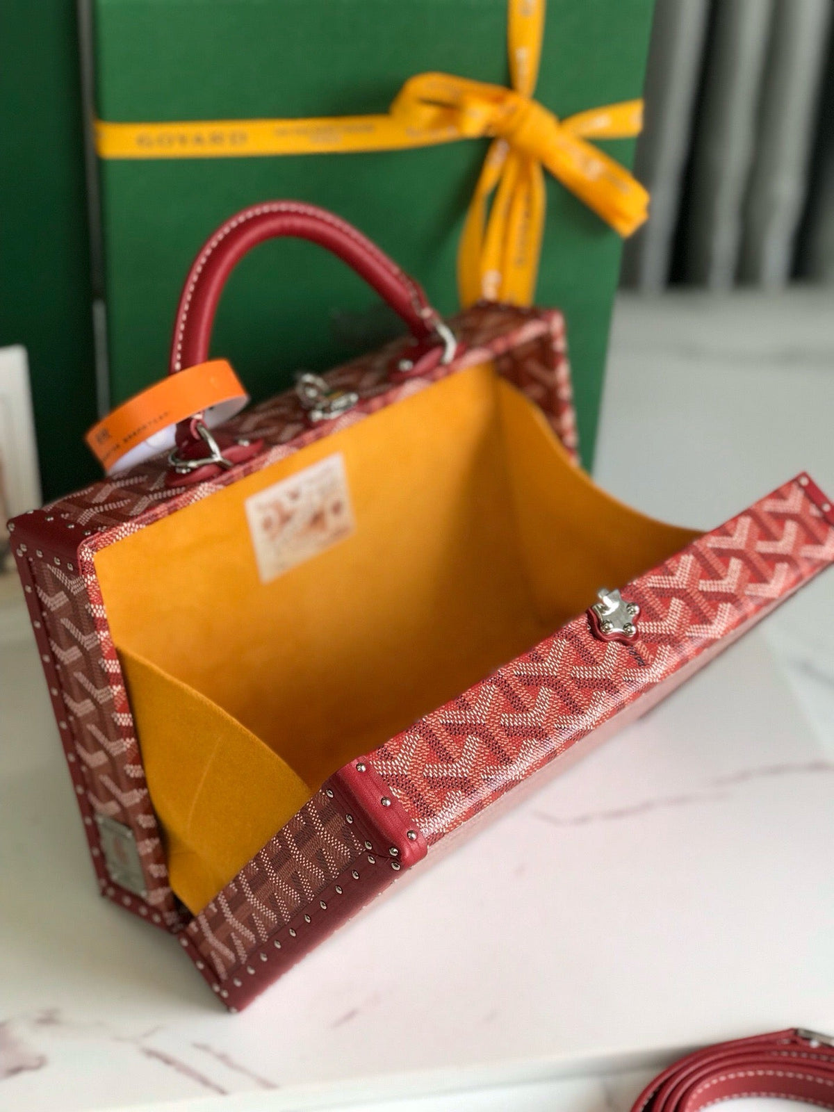 GOY Grand H√¥tel 24.5x7.5x17cm