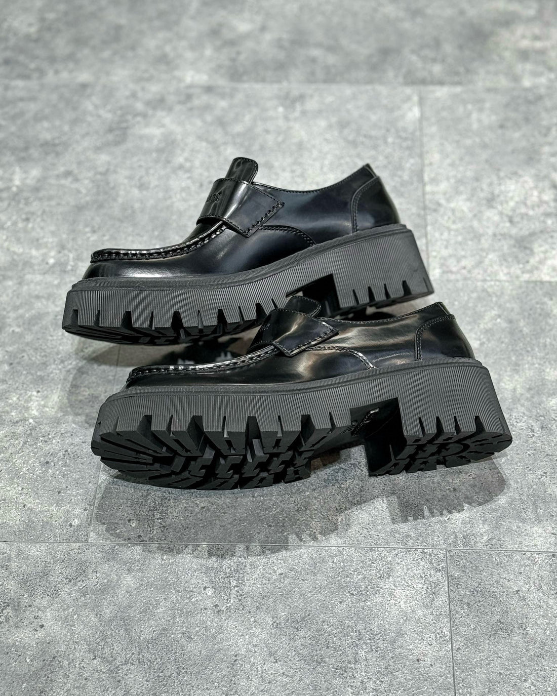 BLCG SNEAKER