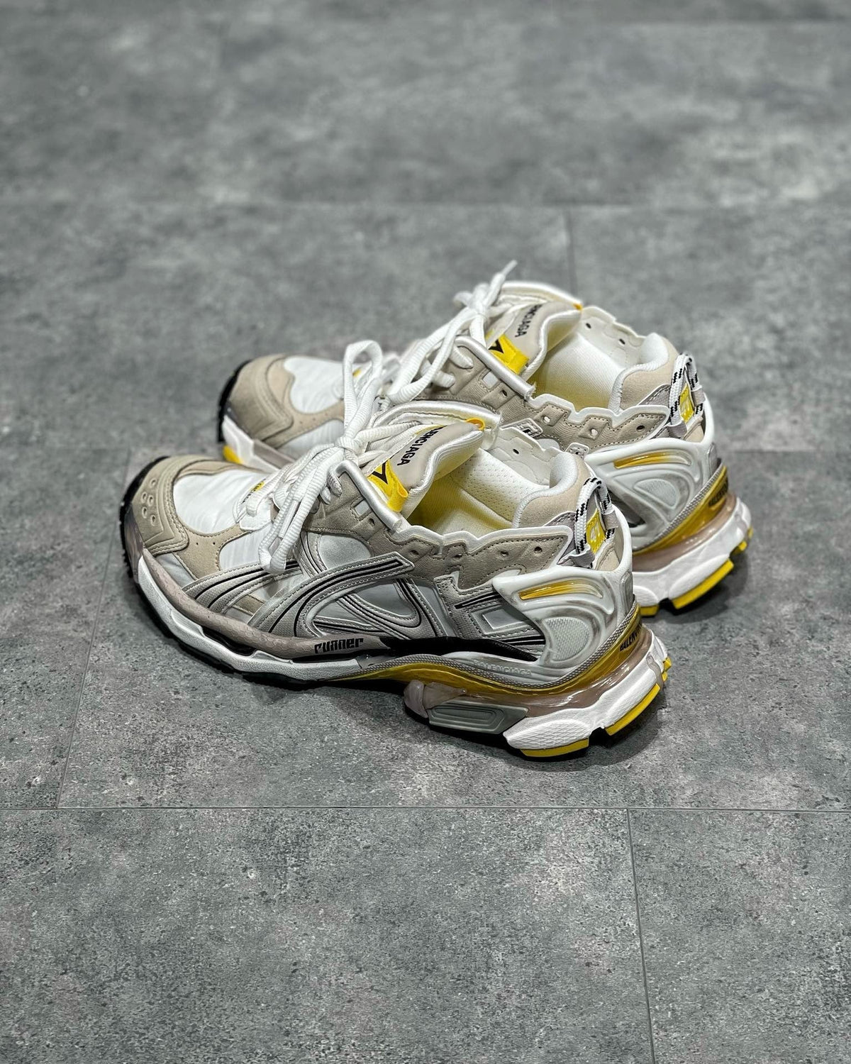 BLCG Sneakers