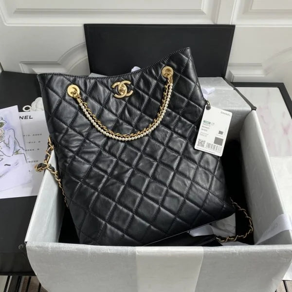 Chanel Leather Shoulder Bag 鈥� Shopping Tote Bag