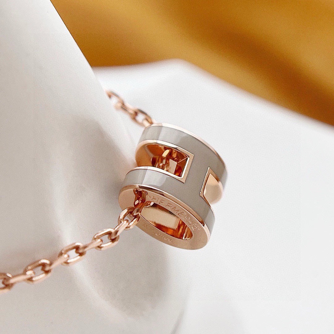 HERM Necklace