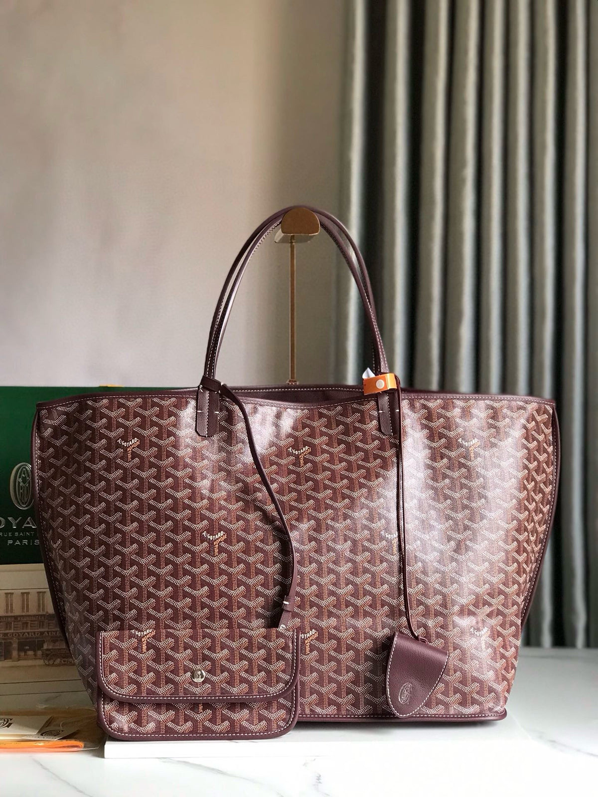 GOY REVERSIBLE ANJOU 39*32*19