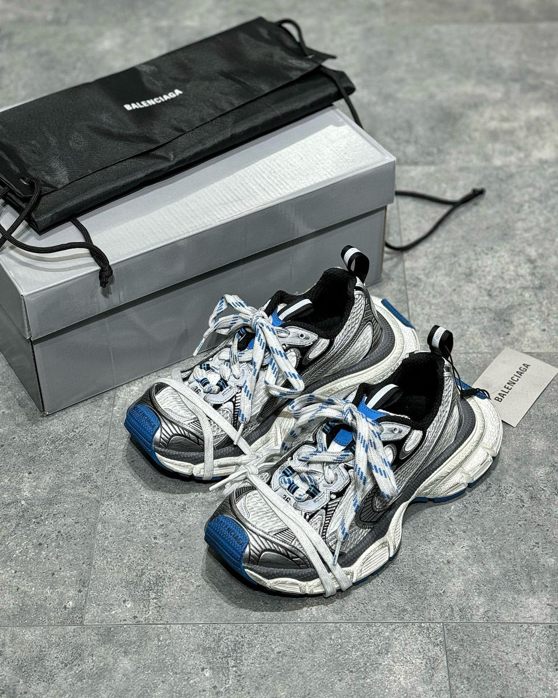 BLCG Sneakers