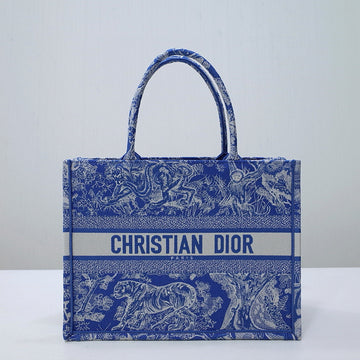 BOOK TOTE 42 BLUE MACROCANNAGE EMBROIDERY