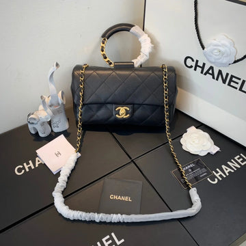 Chanel Classy Handbag 鈥� Black
