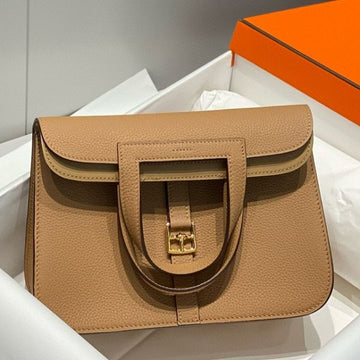HERM Halzan 25 Bag in Chai Clemence Leather