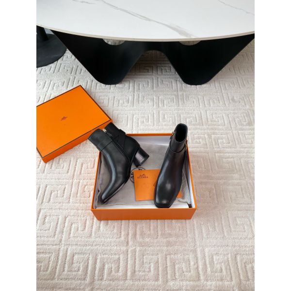 HERM Jill 60 Ankle Boots in Black Calfskin