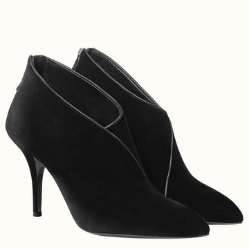HERM Virginia Ankle Boots In Black Velvet
