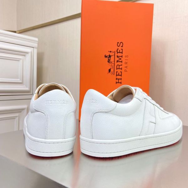 HERM Boomerang Sneakers In White Epsom Leather