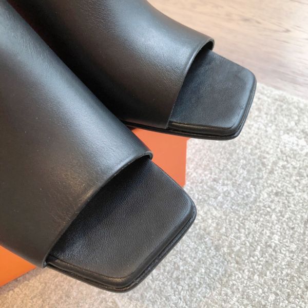 HERM Women's Iconique 60 Sandals in Black Leather