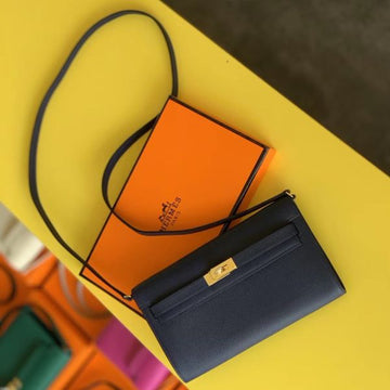 HERM Kelly Classique To Go Wallet In Dark Blue Epsom Calfskin