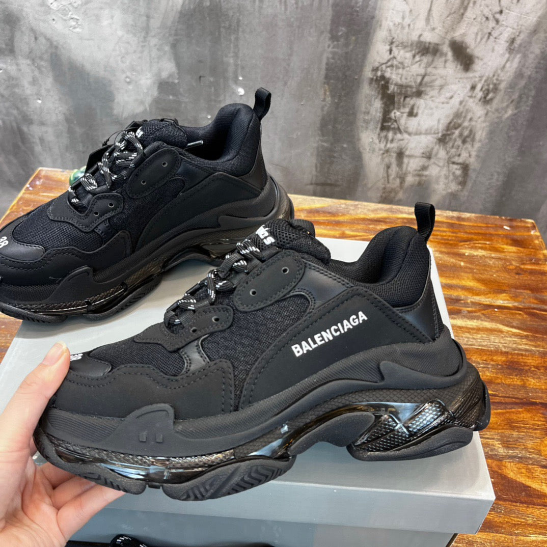 BLCG Sneakers