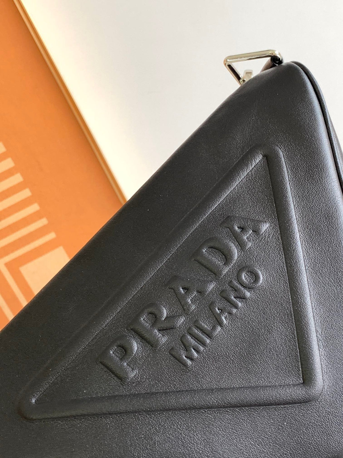 PRA Cross Body Bag