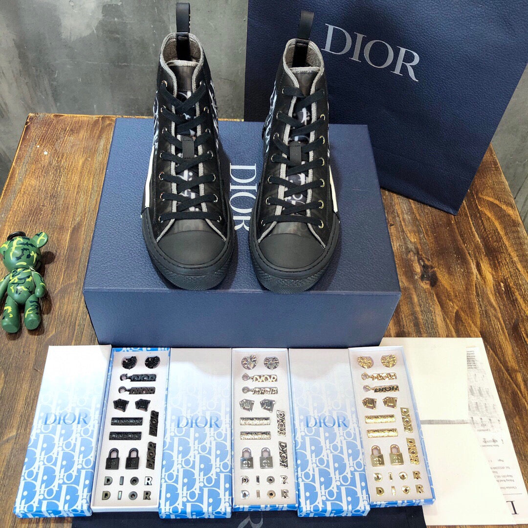 DIO Sneakers