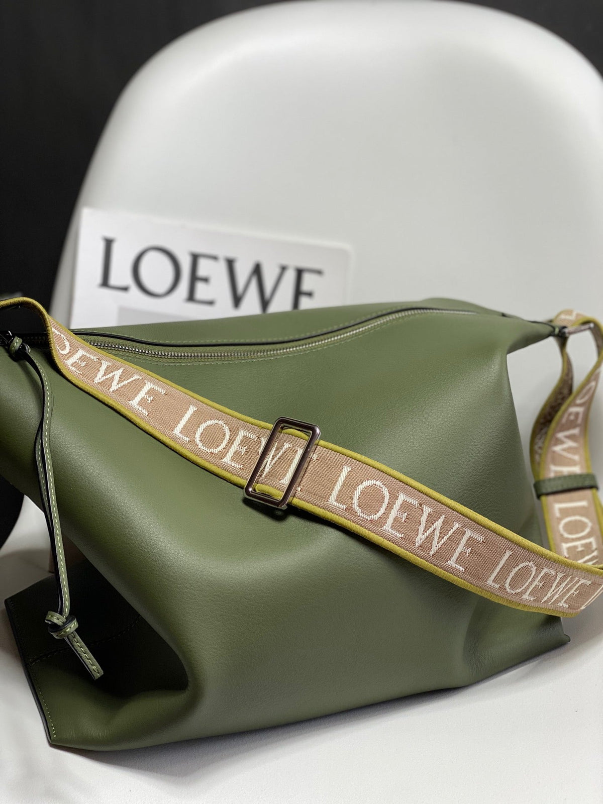 LO Messenger Bag