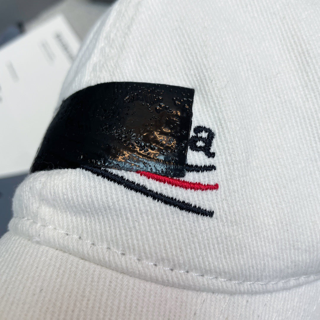 Caps