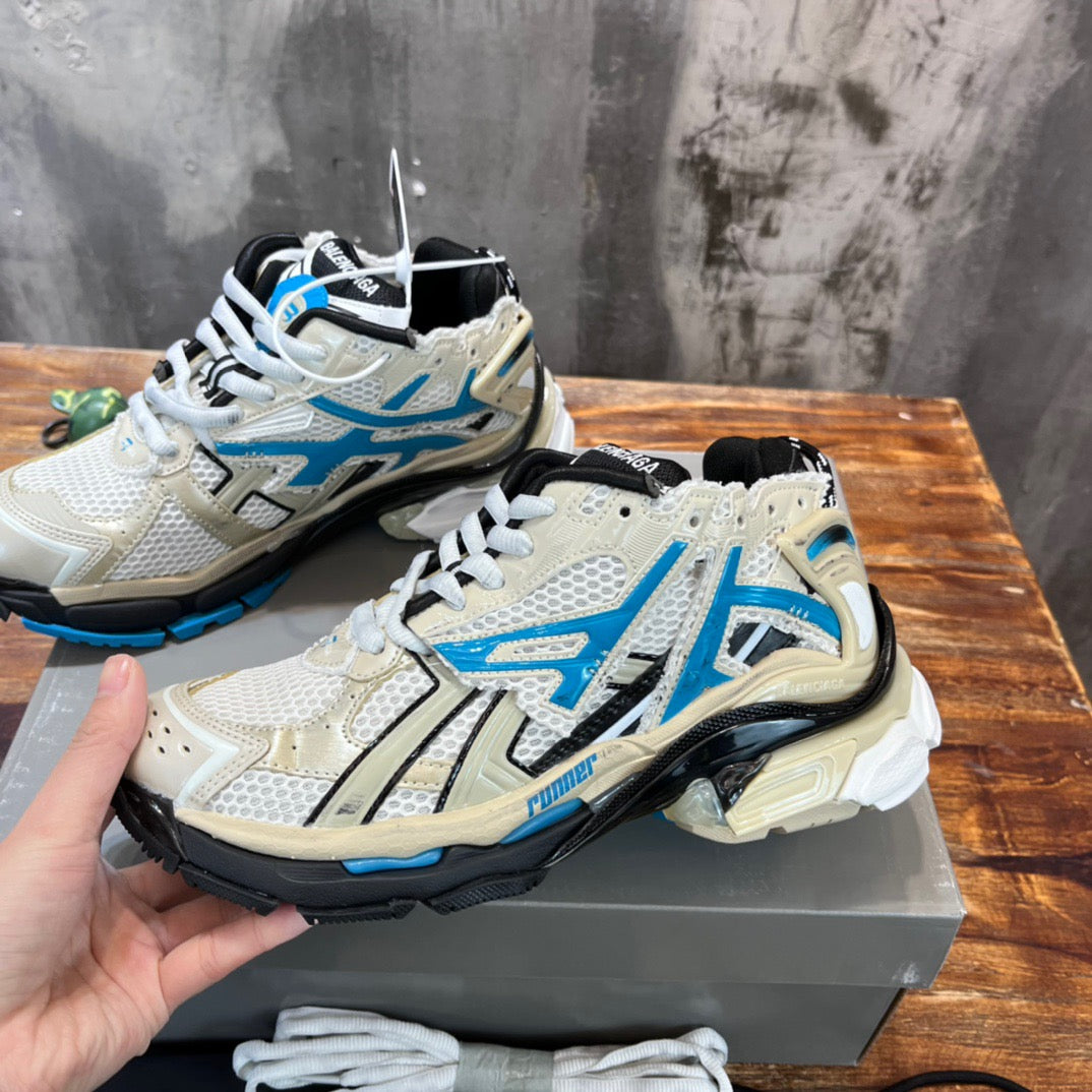 BLCG Sneakers