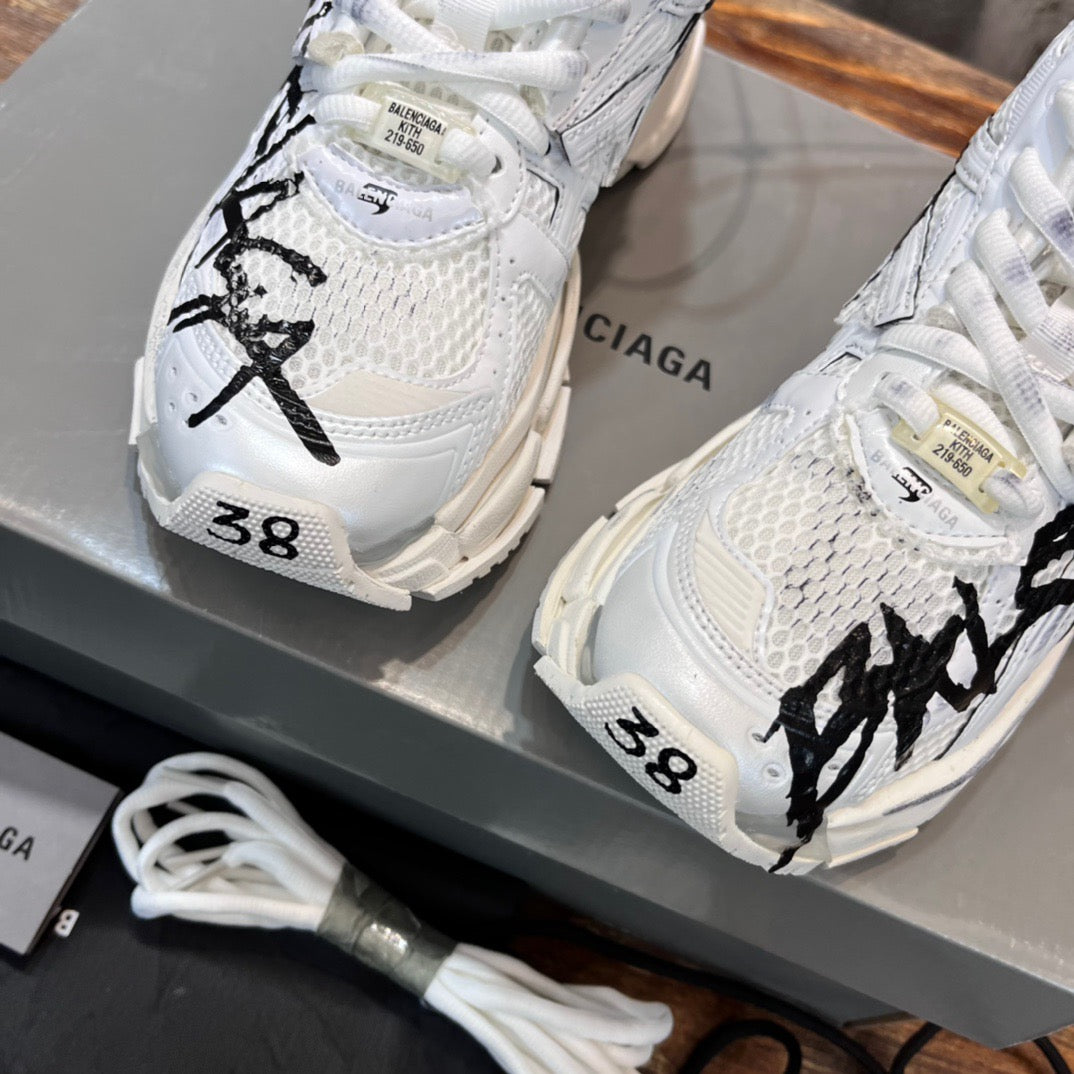 BLCG Sneakers