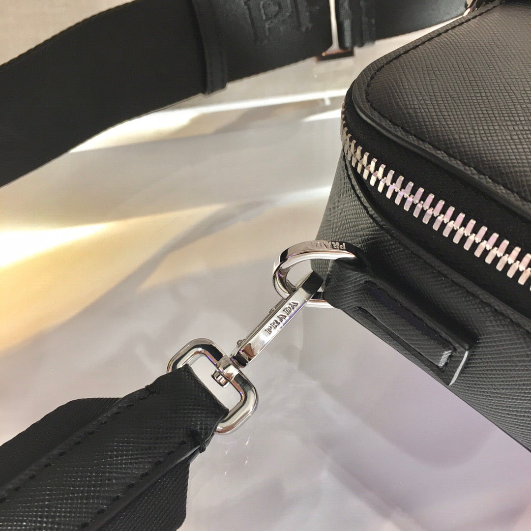 PRA Messenger Bag