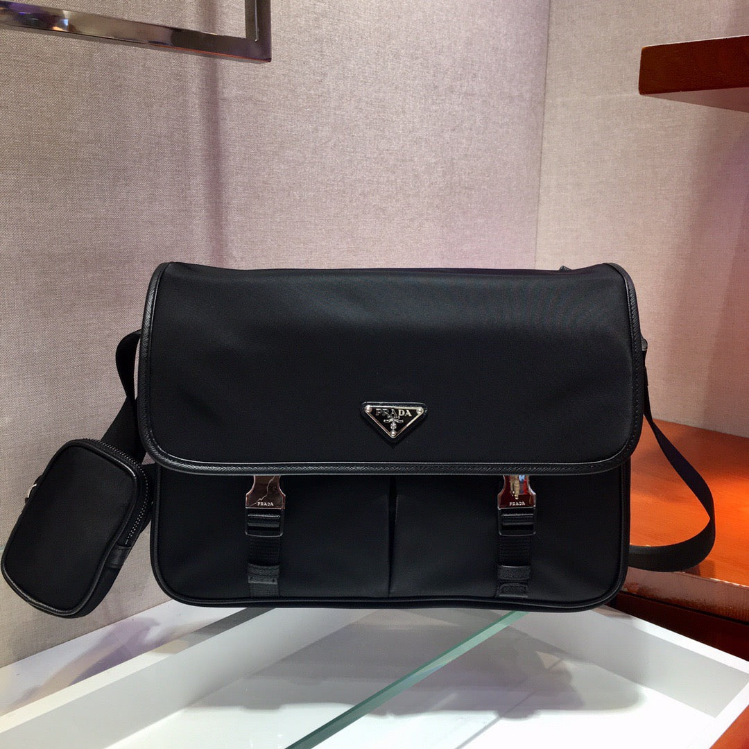 PRA Messenger Bag