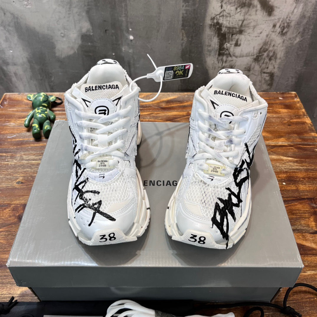 BLCG Sneakers