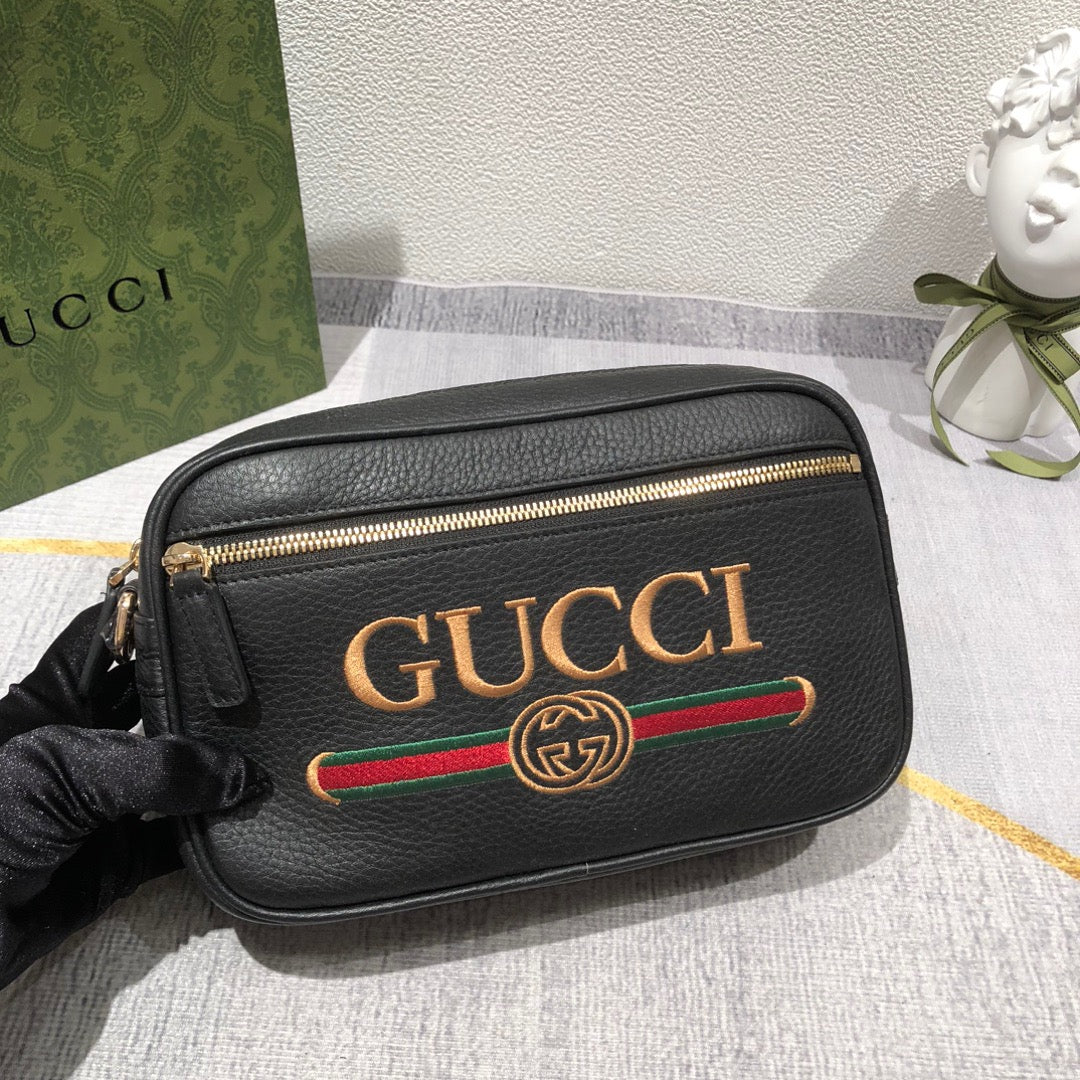 GUC Messenger Bag
