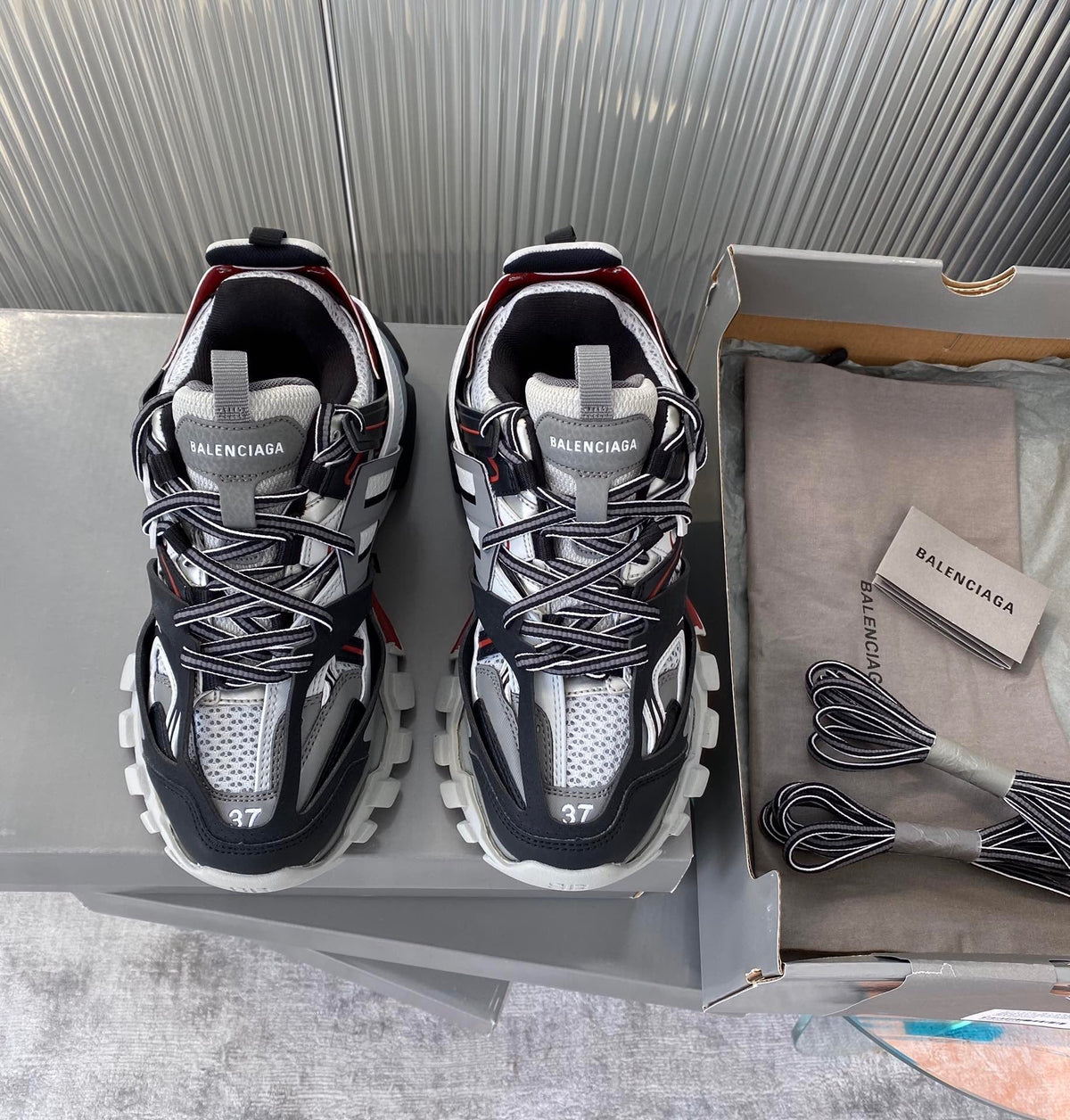 BLCG Sneakers