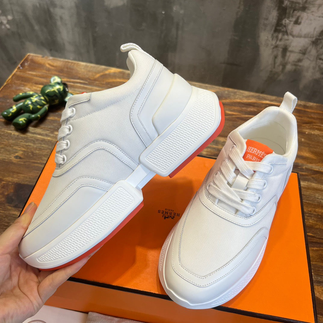 HERM Sneakers