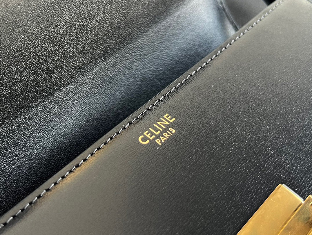 CEL Triomphe Hobo