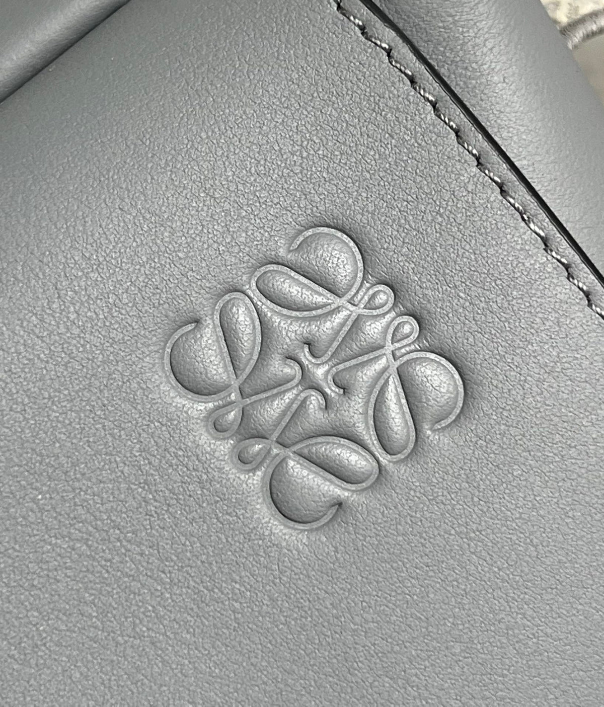 LO Messenger Bag