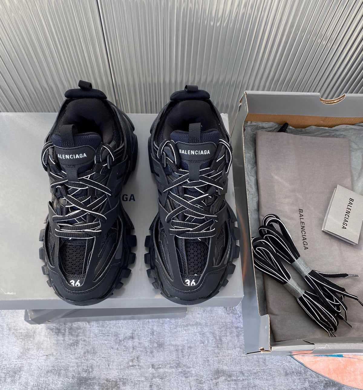 BLCG Sneakers