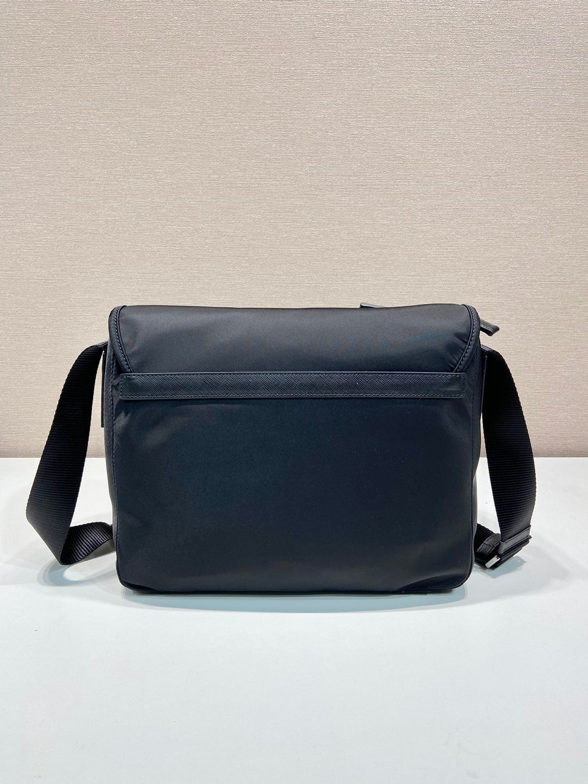 PRA Messenger Bag