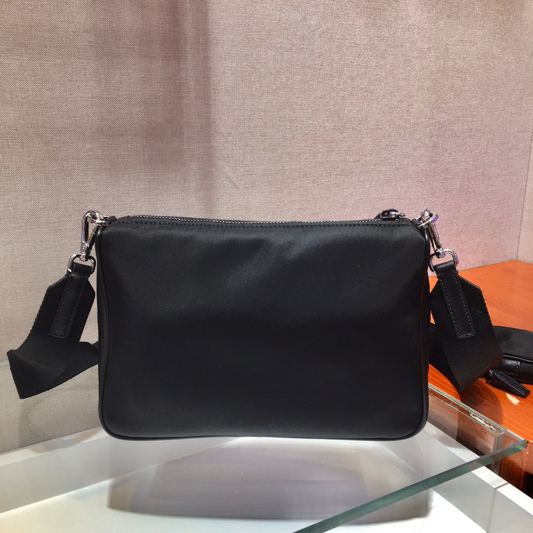 PRA Messenger Bag