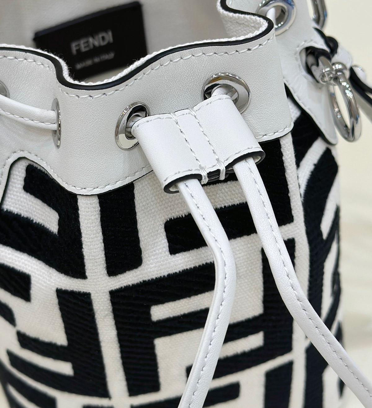 FEN Bucket