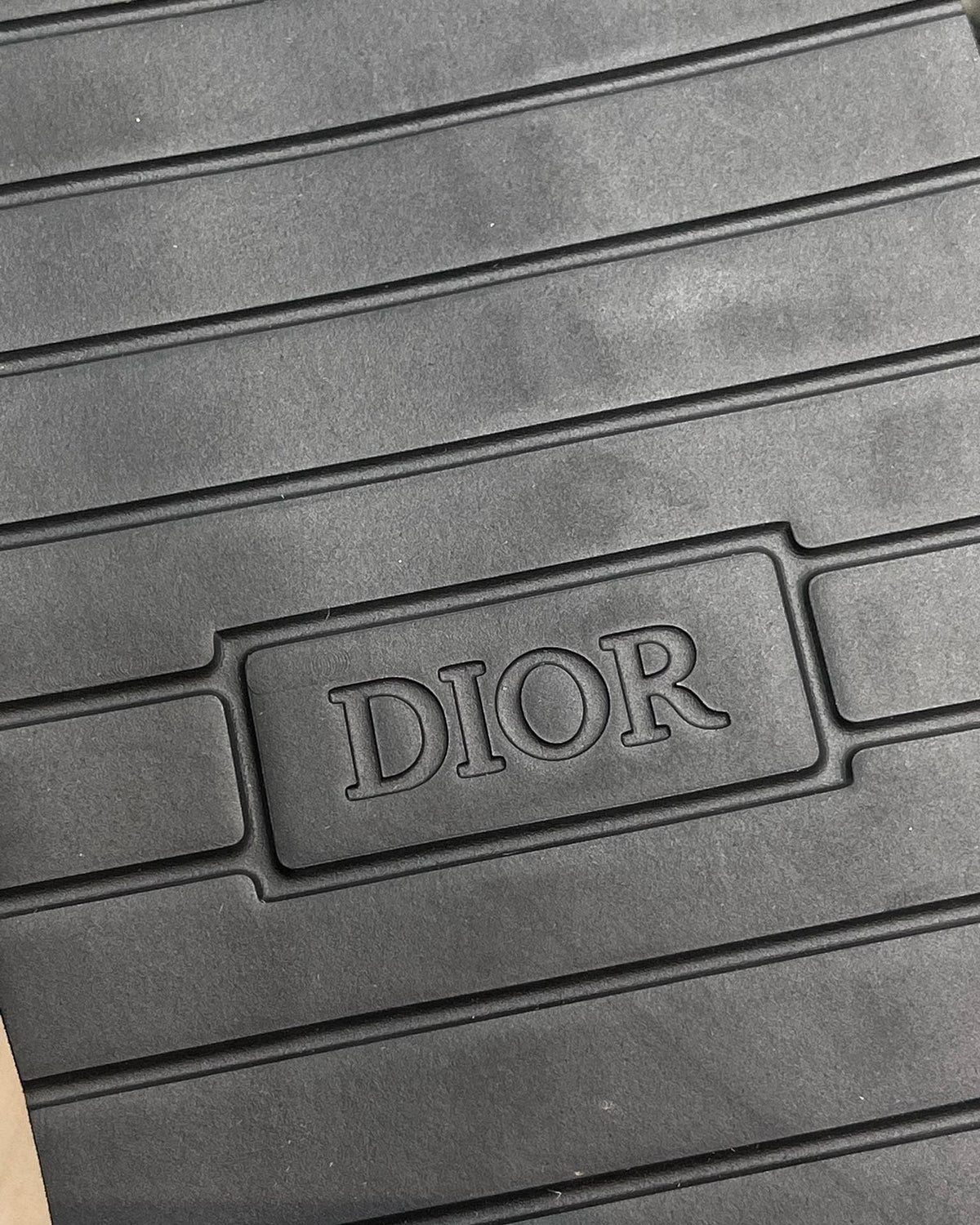 DIO Sandal