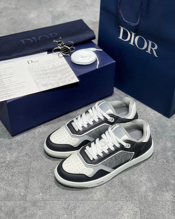DIO Sneakers