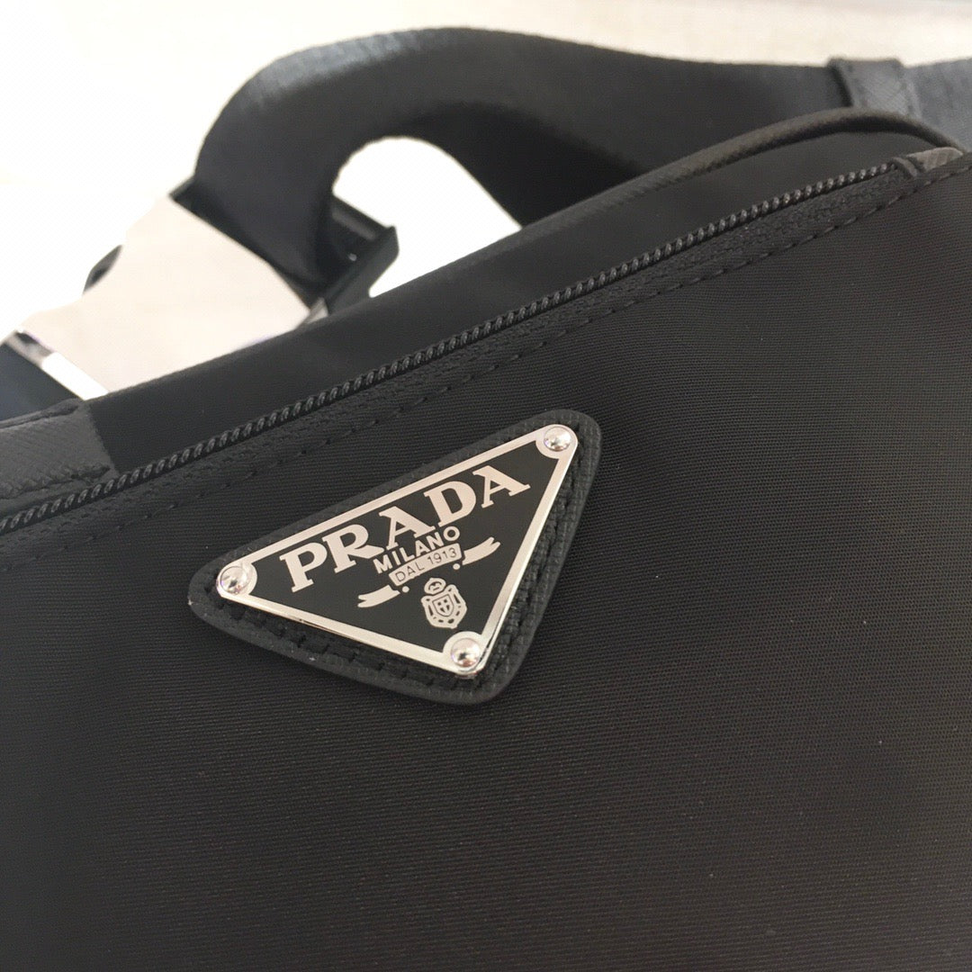 PRA Cross Body Bag