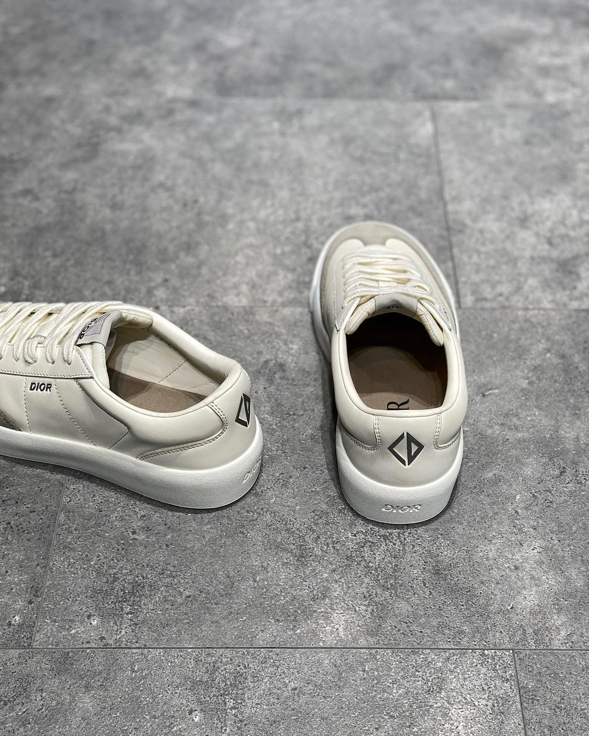 DIO Sneakers