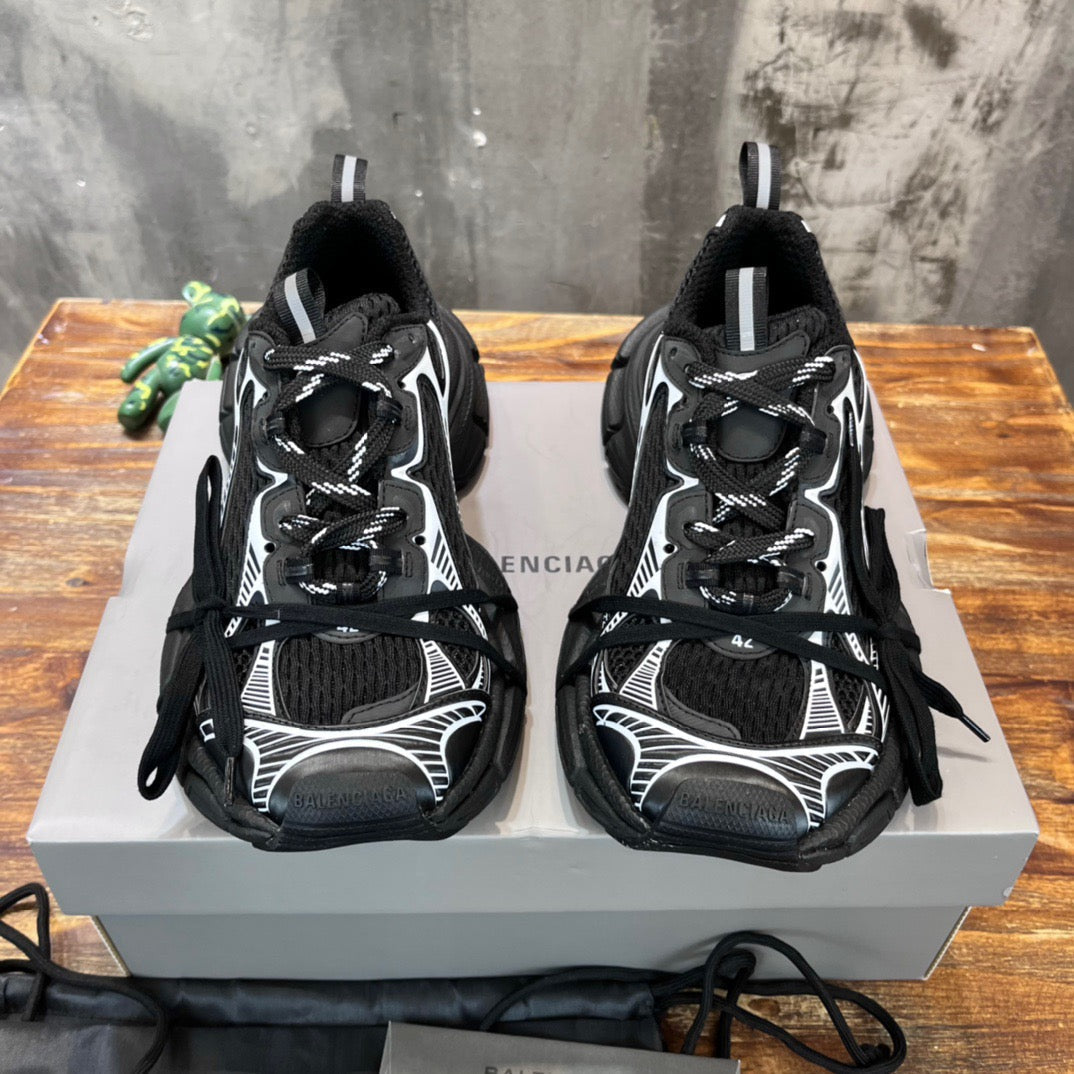 BLCG Sneakers