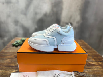 HERM Sneakers