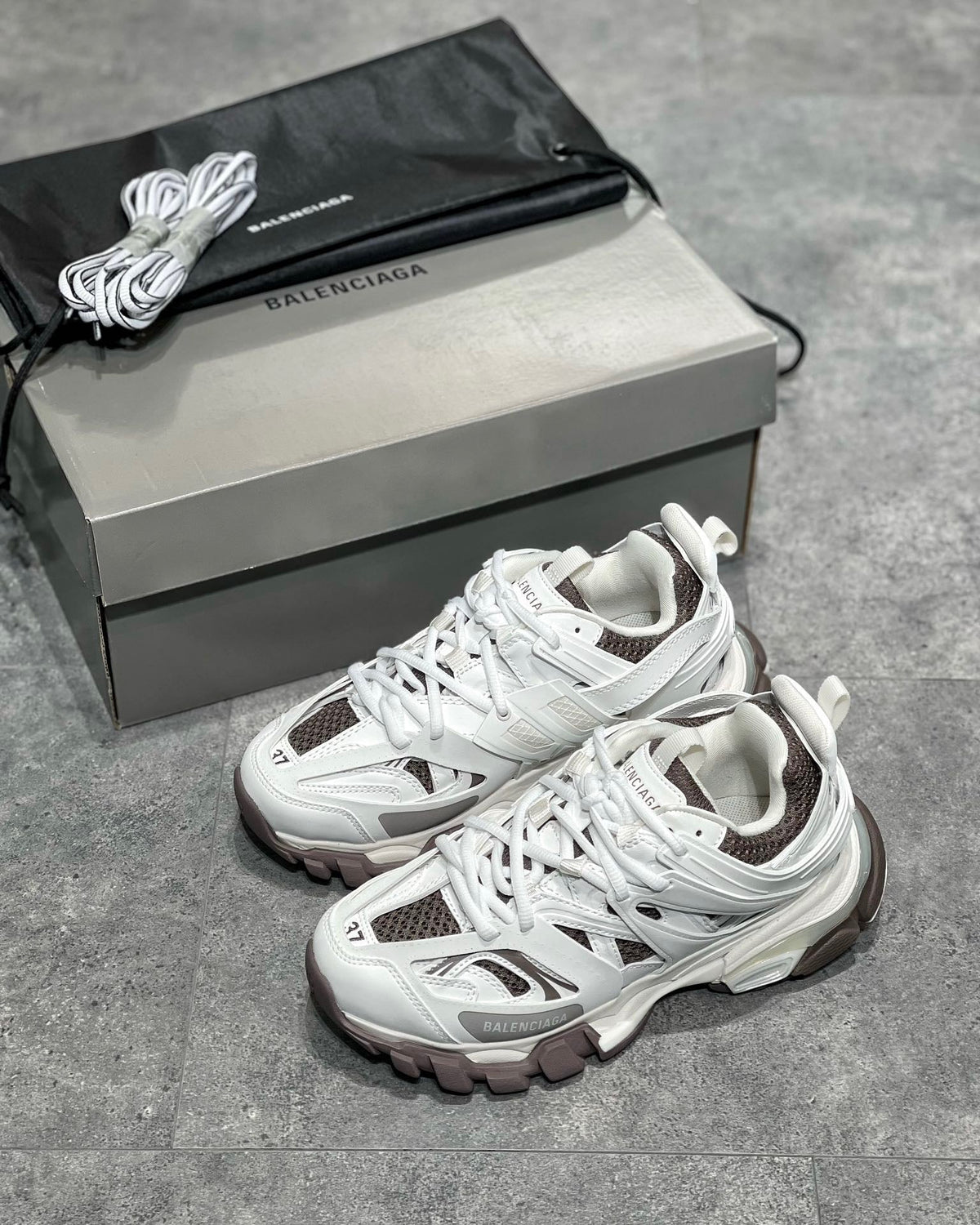 BLCG Sneakers